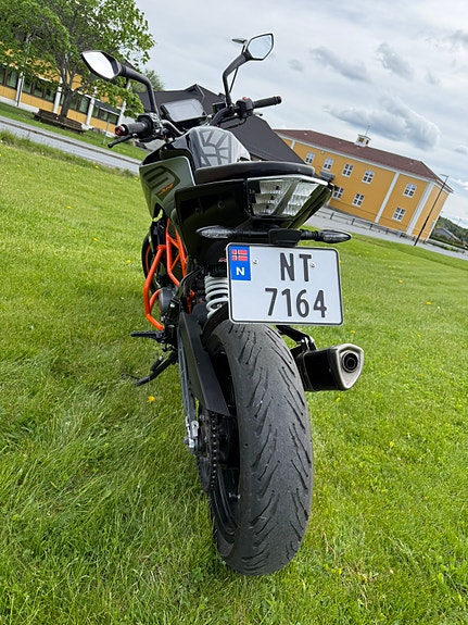 KTM 125 Duke 20 of 21