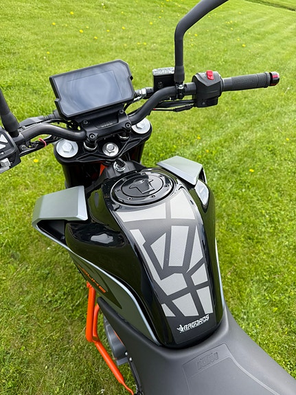 KTM 125 Duke 7 of 21