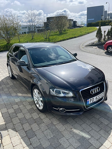 Audi A3 3 of 5
