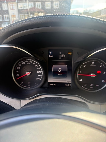 Mercedes-Benz C220 13 of 28