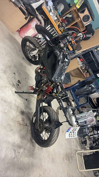 Yamaha DT 125 X 5 of 8