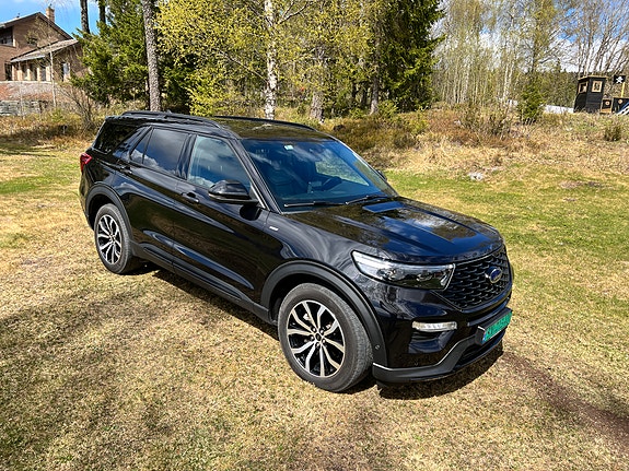 Ford Explorer 5 of 30