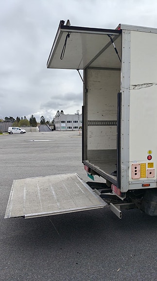 Ford Transit 10 of 17