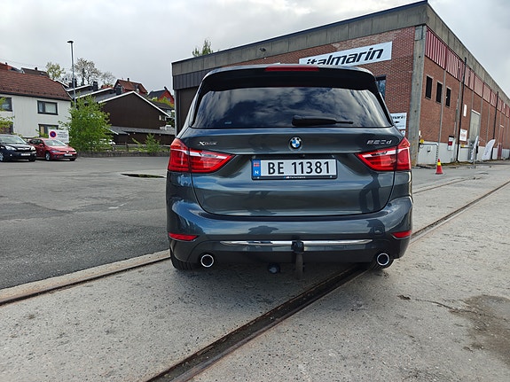 BMW 220d 4 of 26