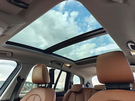 BMW 220d 12 of 26