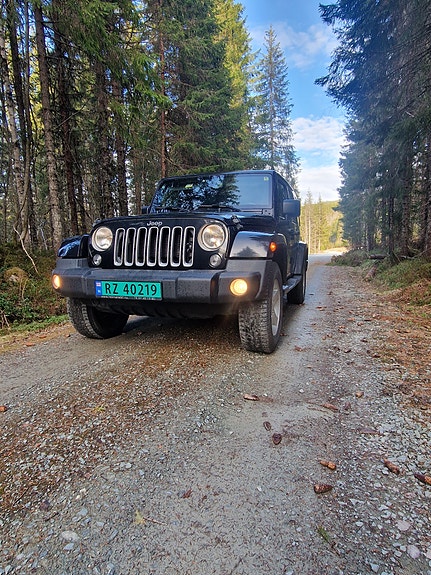Jeep Wrangler 10 of 30