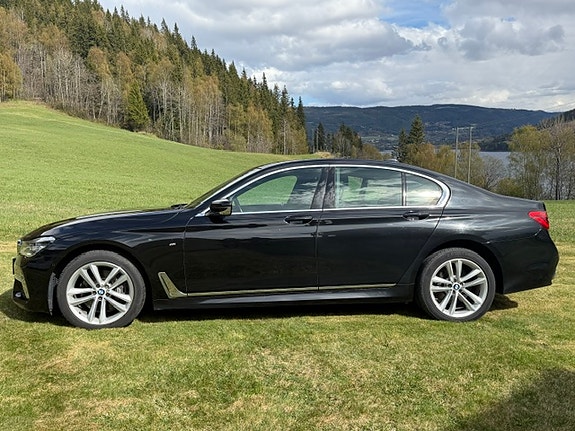 BMW 730d 5 of 16