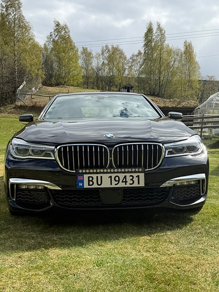 BMW 730d 6 of 16