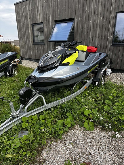 Seadoo RXP X RS 325 3 of 10