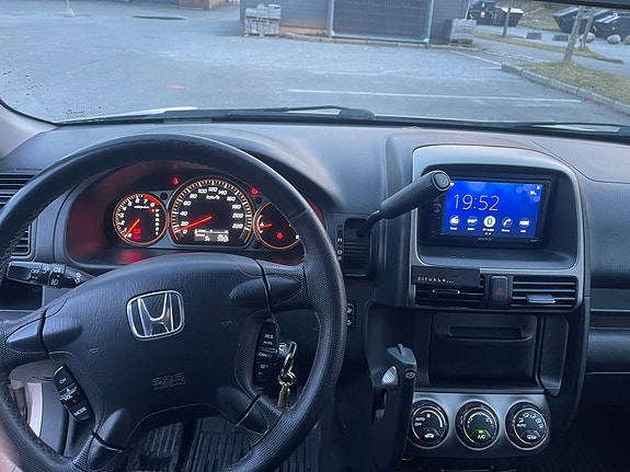 Honda CR-V 14 of 28