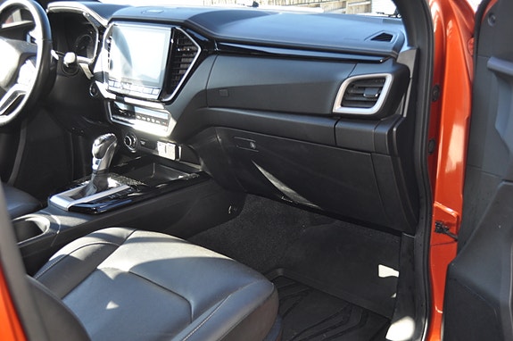 Isuzu D-max 13 of 16