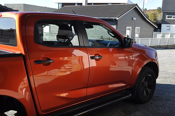 Isuzu D-max 11 of 16