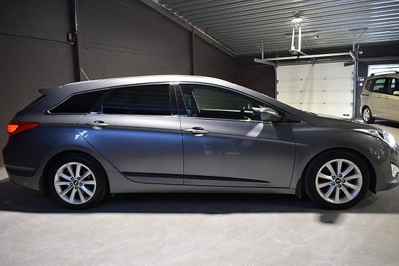 Hyundai i40 3 of 5