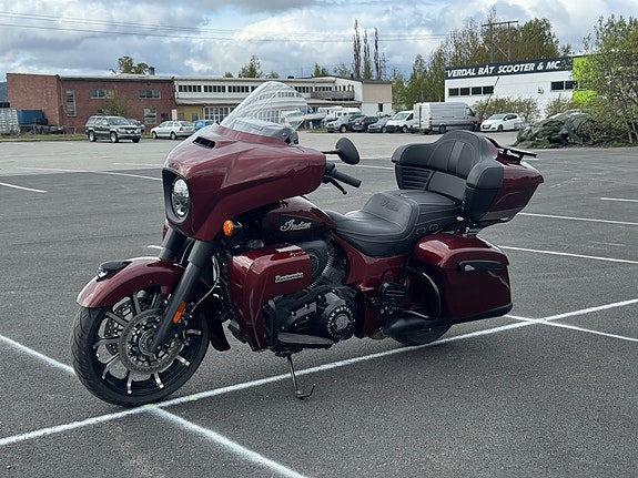 INDIAN Roadmaster Dark Horse 4 of 6