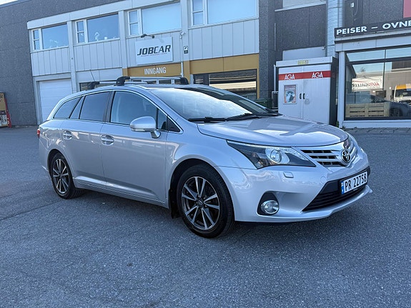 Toyota Avensis 5 of 18
