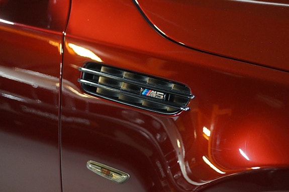 BMW M5 9 of 30