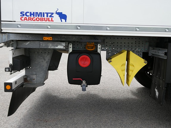 Schmitz SKO 24/L - Thermo multitemp med fishdrain og dobbel dekk 27 of 30