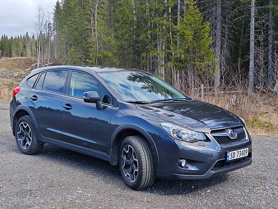 Subaru XV 2 of 18