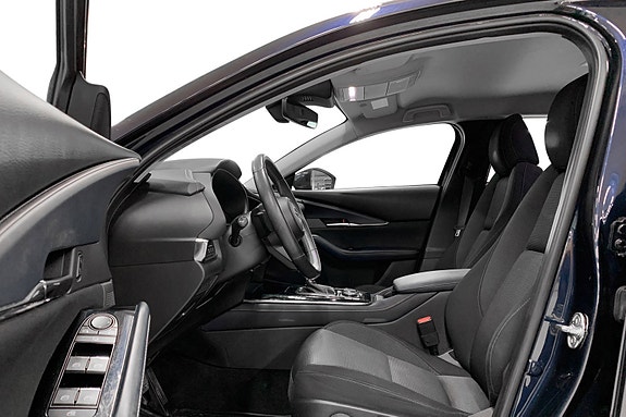 Mazda CX-30 9 of 13