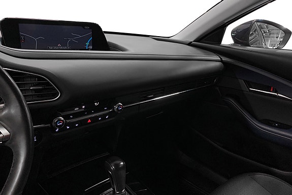 Mazda CX-30 12 of 13