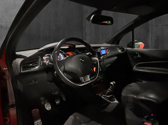 Citroen DS3 13 of 19