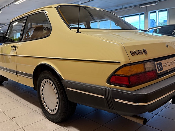 Saab 900 5 of 5