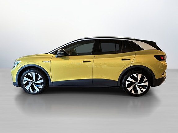Stilren totonelakk og robuste felger fremhever sporty SUV-utseende.