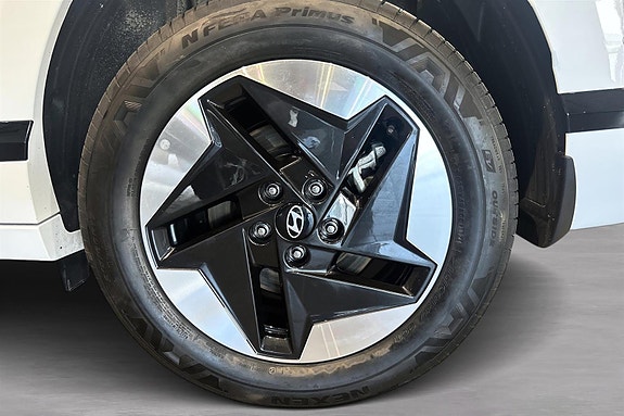 Hyundai Kona 14 of 15