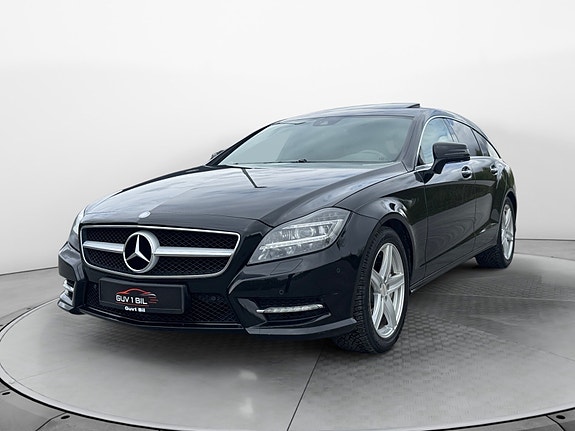 Mercedes-Benz CLS 3 of 5