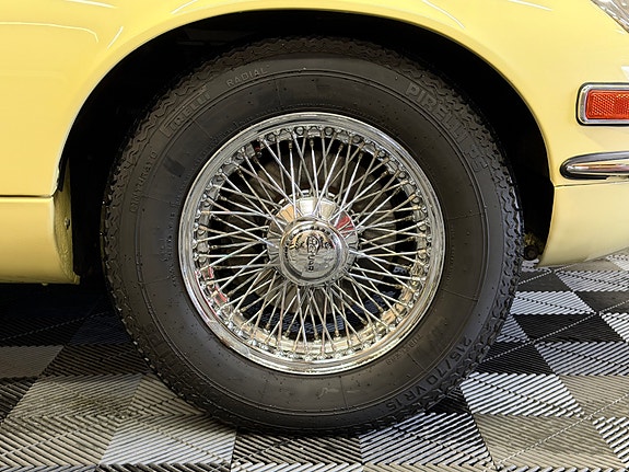 Jaguar E-TYPE 16 of 30