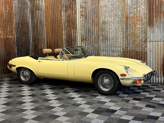Jaguar E-TYPE 3 of 30