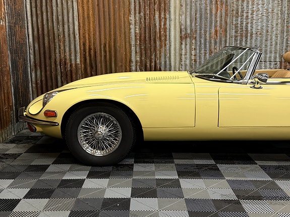Jaguar E-TYPE 25 of 30