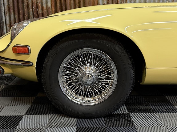 Jaguar E-TYPE 26 of 30