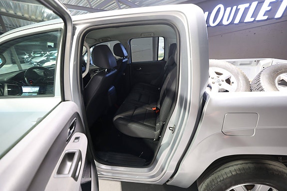 Volkswagen Amarok 18 of 23