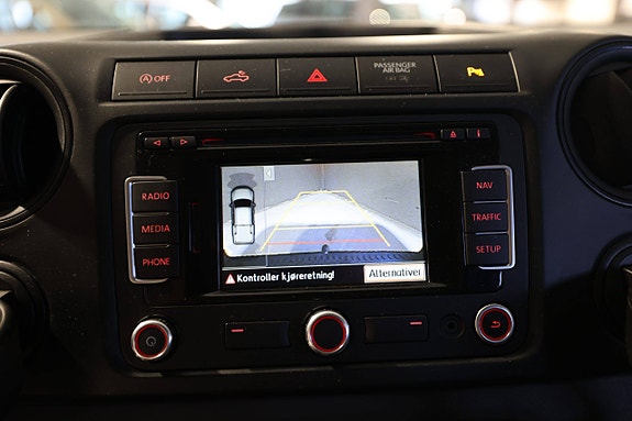 Volkswagen Amarok 17 of 23
