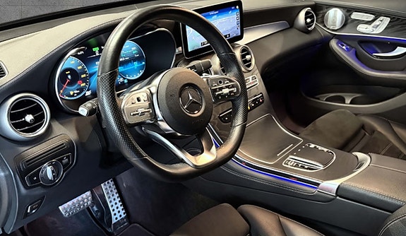 Mercedes-Benz GLC300 e 5 of 9