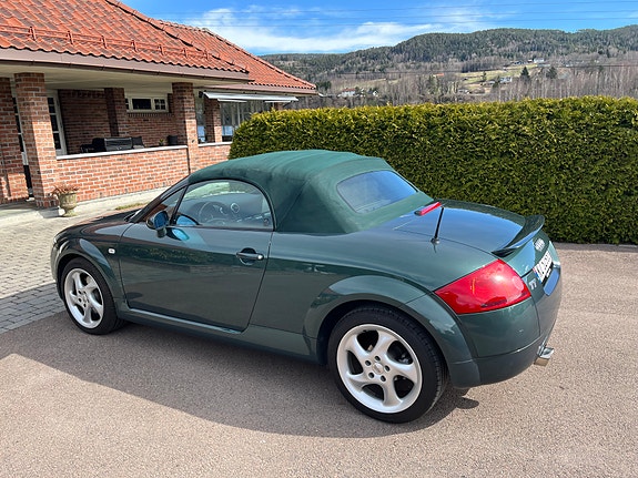 Audi TT 18 of 22