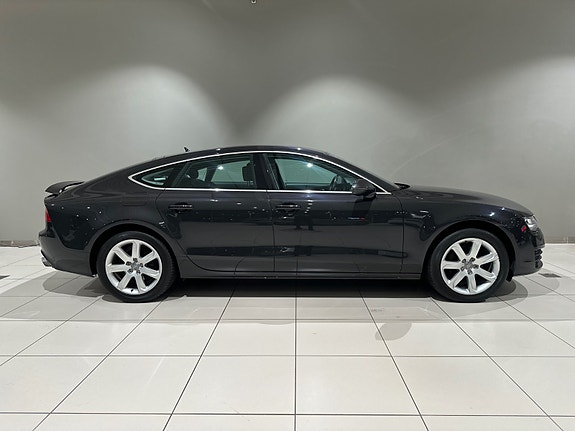 Audi A7 4 of 5