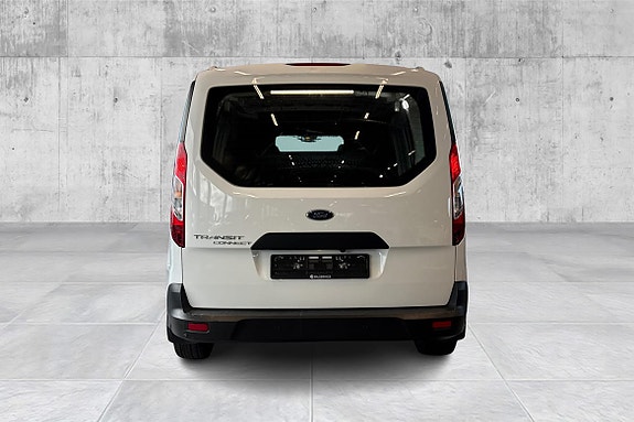 Ford Transit Connect 4 of 22