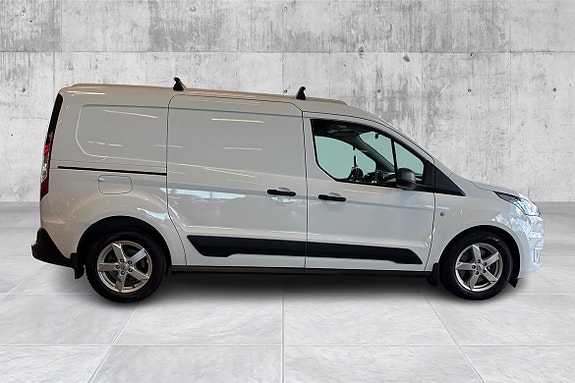 Ford Transit Connect 6 of 22