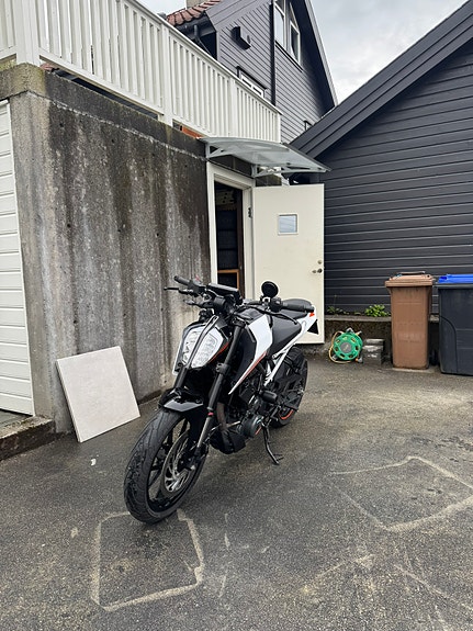 KTM 390 Duke 5 of 5