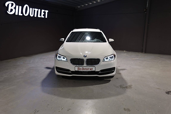 BMW 525d 2 of 23