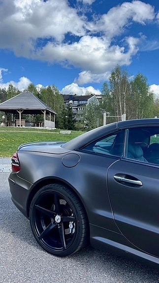 Mercedes-Benz SL55 12 of 17
