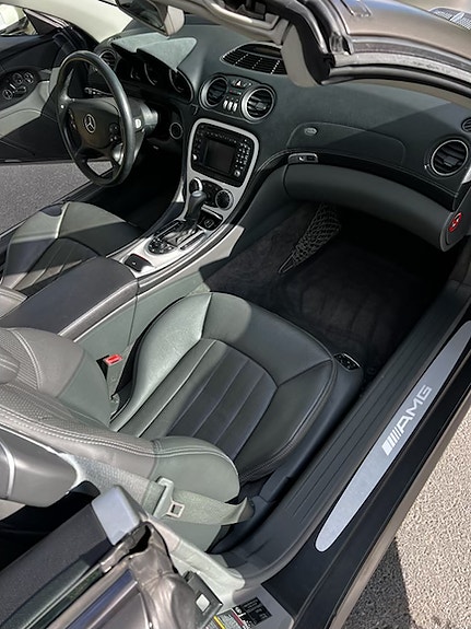 Mercedes-Benz SL55 6 of 17