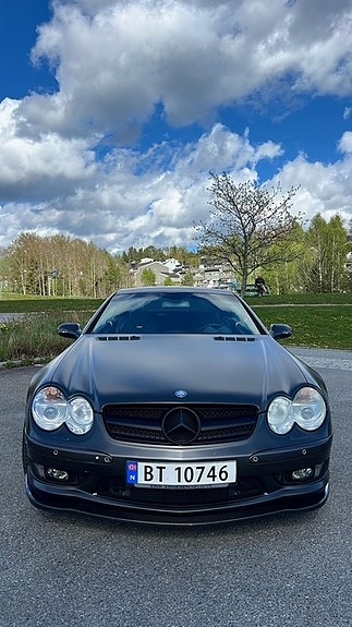 Mercedes-Benz SL55 11 of 17