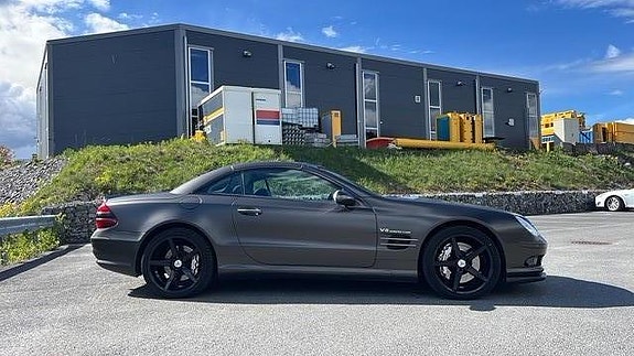 Mercedes-Benz SL55 15 of 17