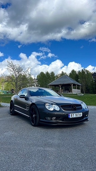 Mercedes-Benz SL55 8 of 17