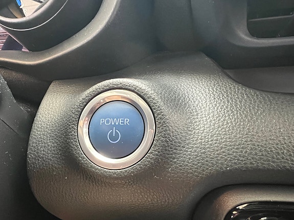 Toyota Yaris 16 of 25