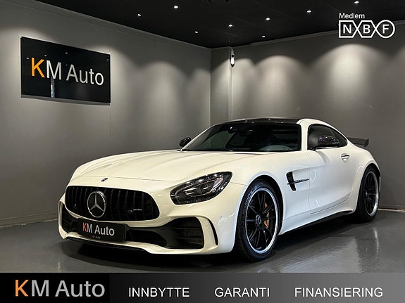 Mercedes-Benz AMG GT R
