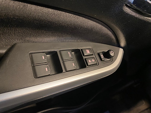 Suzuki Vitara 26 of 30